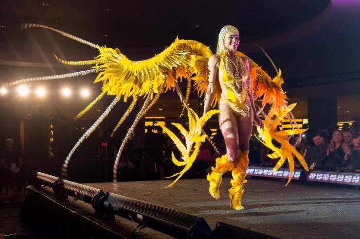 Miss Universo podría coronar por primera vez a una mujer transexual (y además es española)