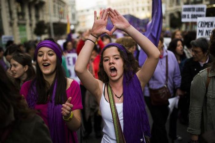 11 derechos que el Gobierno "desprecia", según Amnistía Internacional