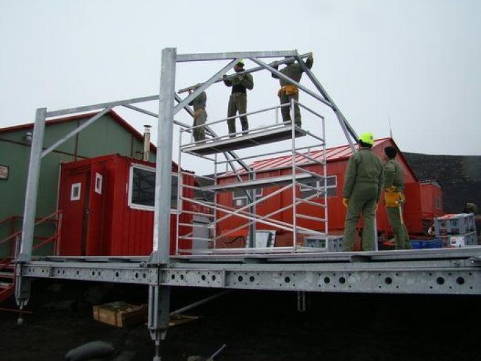 Así es la vida en la misión científico-militar de España en la Antártida