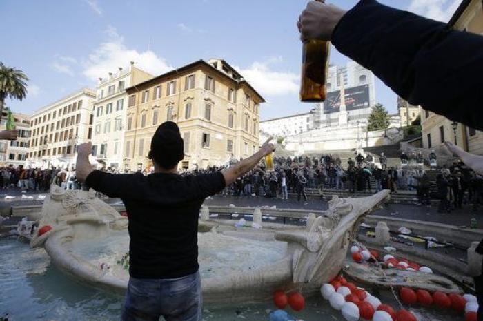 Daños irreparables en La Barcaza de Bernini tras los disturbios