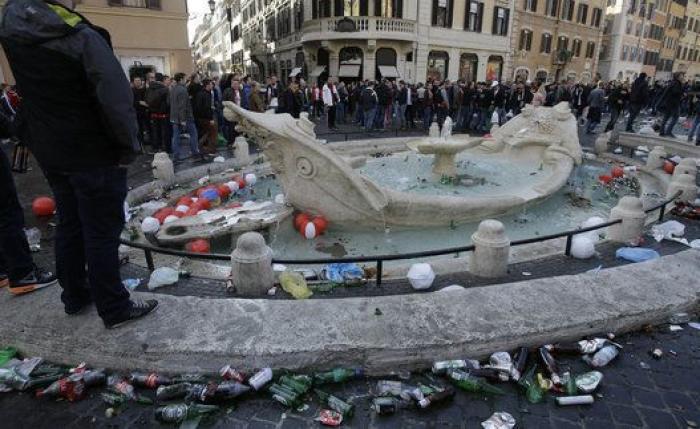 Daños irreparables en La Barcaza de Bernini tras los disturbios