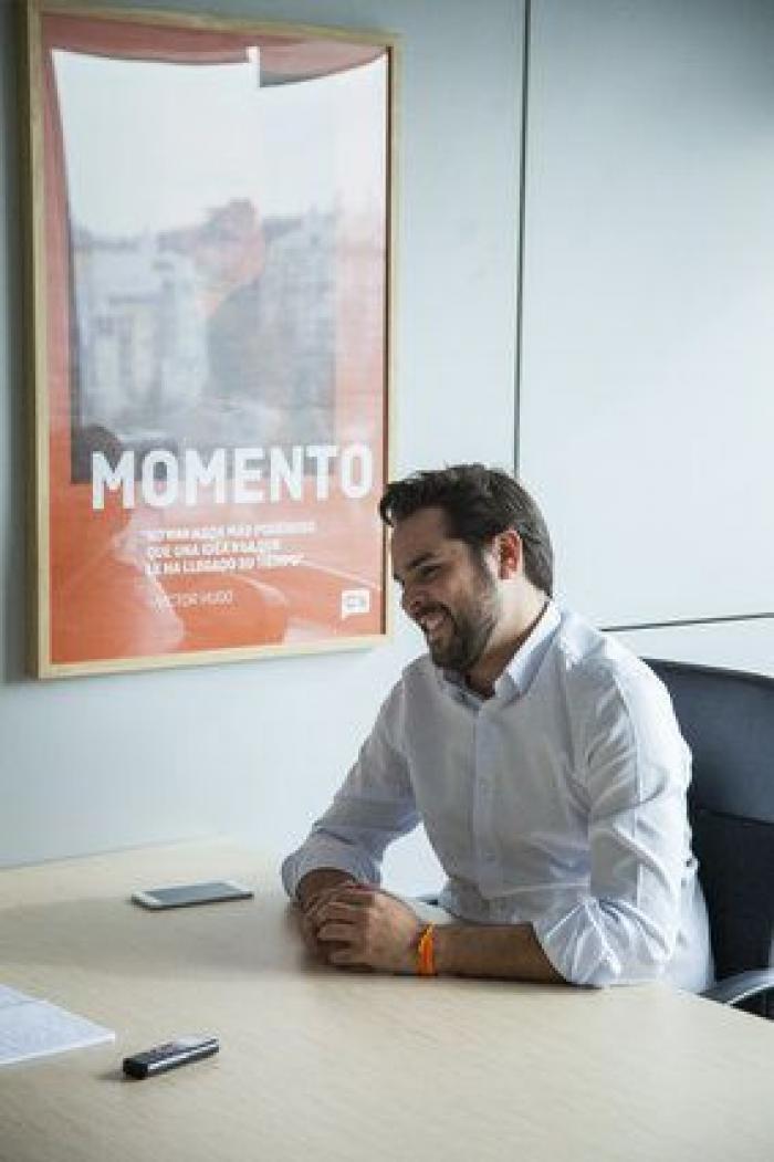 A Fernando de Páramo (C's) le recuerdan estos tuits tras ir al palco del Bernabéu