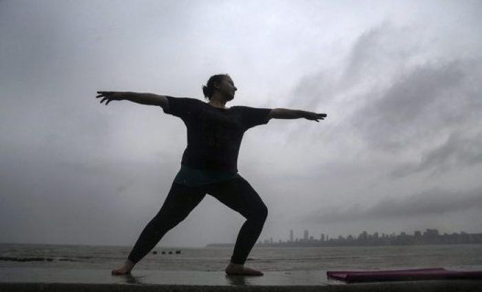 El Día del Yoga cita a multitudes en todo el mundo (FOTOS)