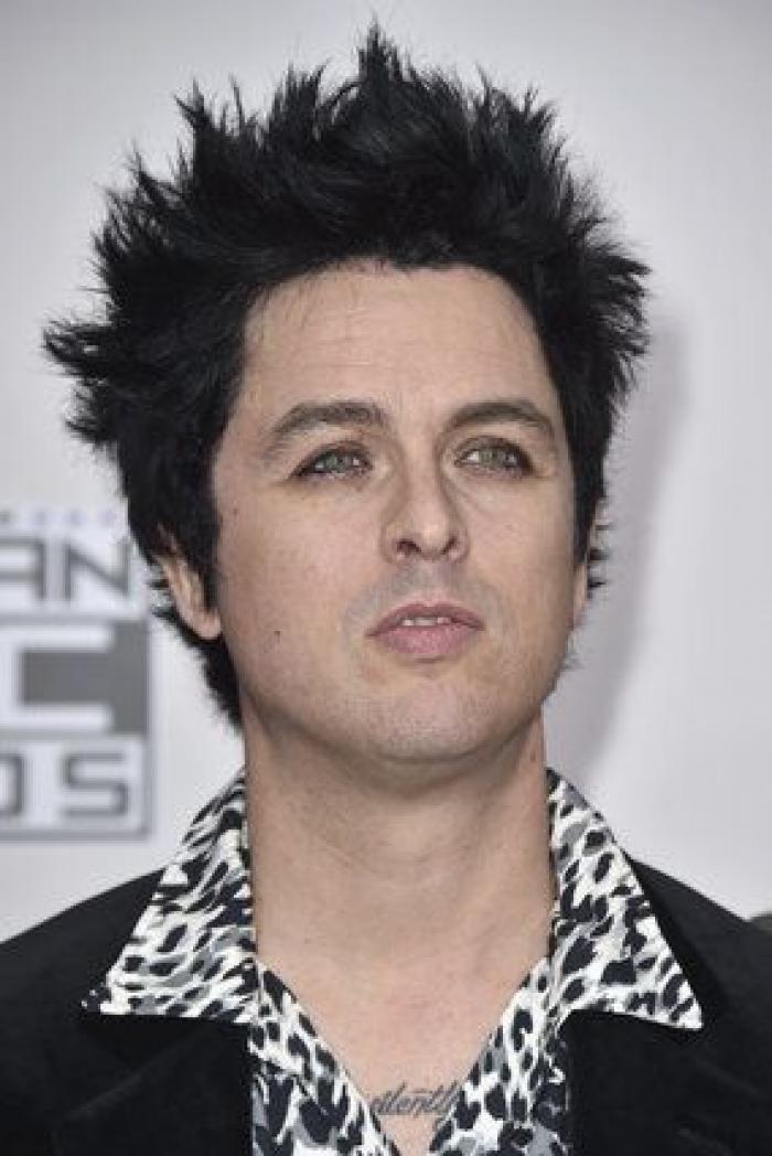 Ariana Grande es la mejor artista del año, según los American Music Awards