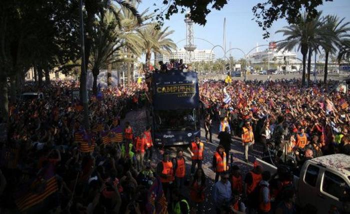 Las FOTAZAS de la celebración liguera del Barcelona