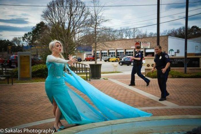 Elsa, de 'Frozen', detenida por causar una ola de frío en Carolina del Sur (FOTOS)