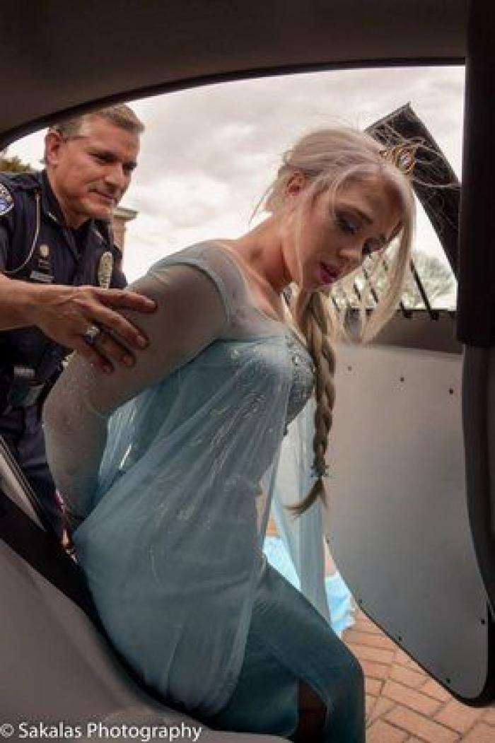 Elsa, de 'Frozen', detenida por causar una ola de frío en Carolina del Sur (FOTOS)