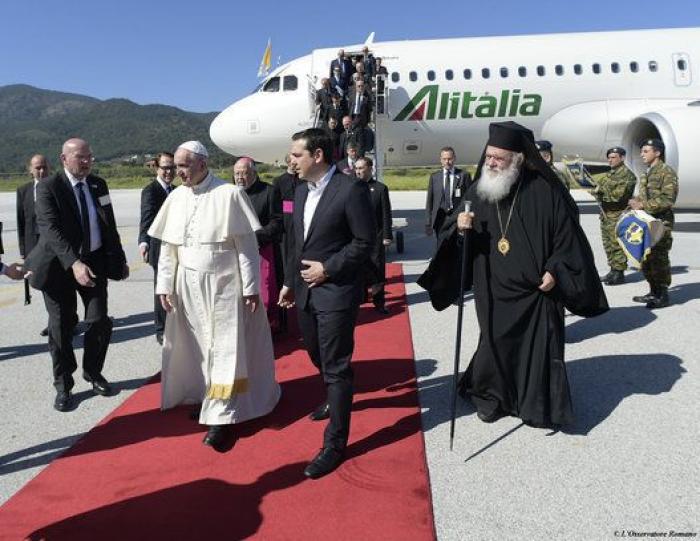 El papa reclama al mundo prestar atención a la tragedia de los refugiados