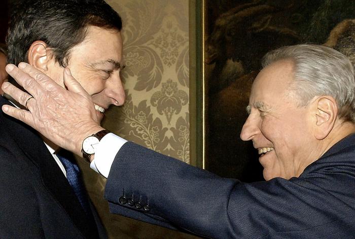 Super Mario, ante el reto de rescatar Italia como hizo con el euro