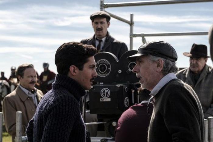 Penélope Cruz convierte a Chino Darín en Chino Carmín