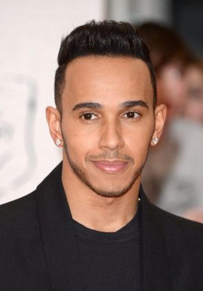 Lady Gaga, Justin Bieber, Beyoncé o Rihanna: caídas y resbalones sobre el escenario (VÍDEOS)