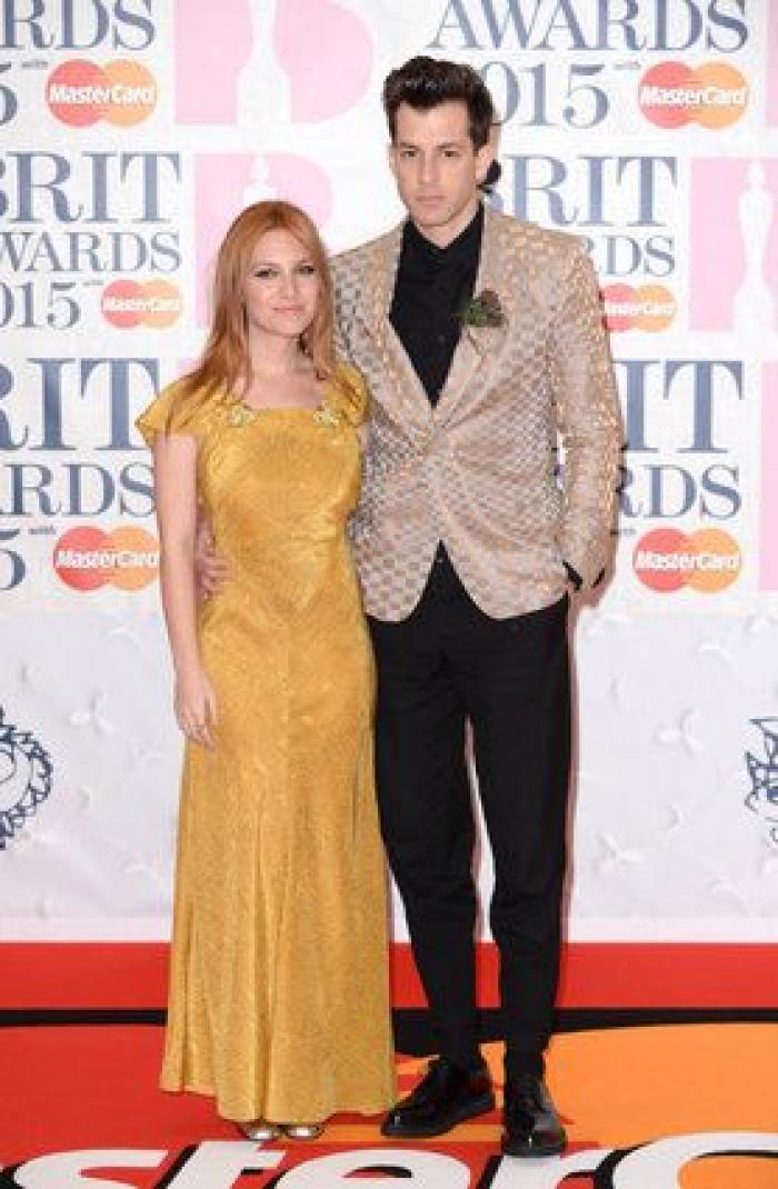 Lady Gaga, Justin Bieber, Beyoncé o Rihanna: caídas y resbalones sobre el escenario (VÍDEOS)