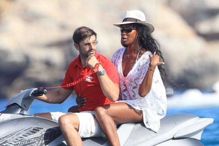 España se abre al turismo, pero acusa el duro golpe de Reino Unido