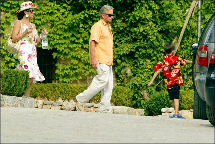 España se abre al turismo, pero acusa el duro golpe de Reino Unido