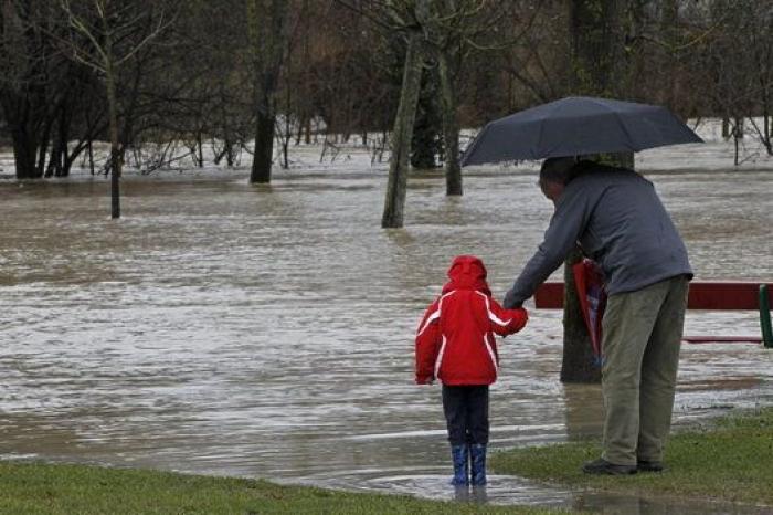 Quince provincias siguen en alerta por viento, deshielos o riesgo de aludes
