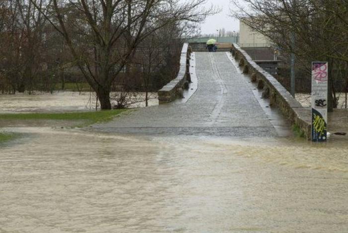 Quince provincias siguen en alerta por viento, deshielos o riesgo de aludes