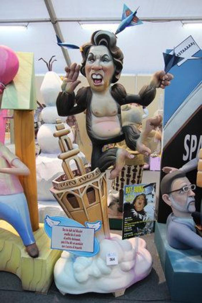 Toni Cantó, fallero de honor en el Cabañal (VÍDEO)