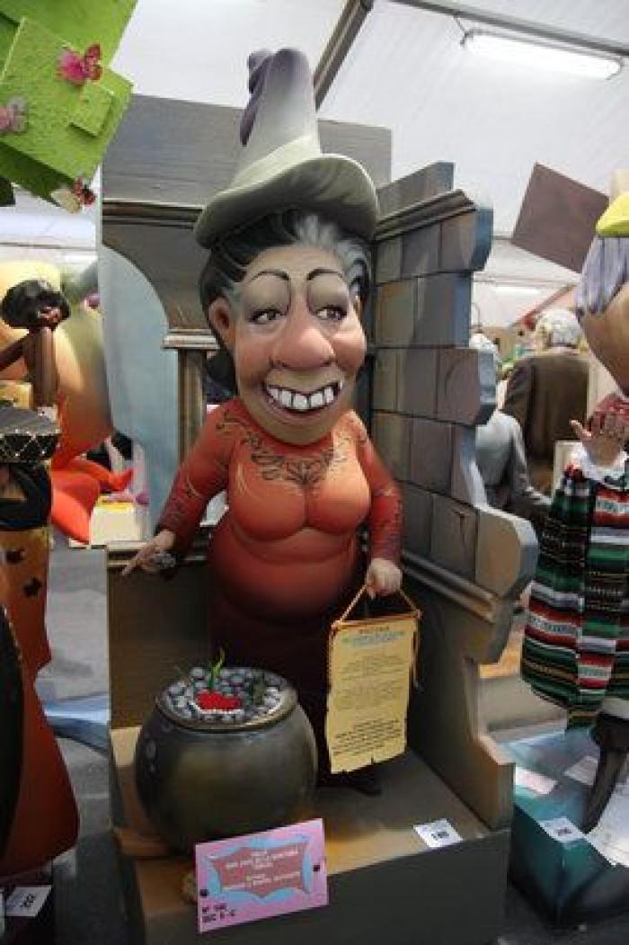 Toni Cantó, fallero de honor en el Cabañal (VÍDEO)