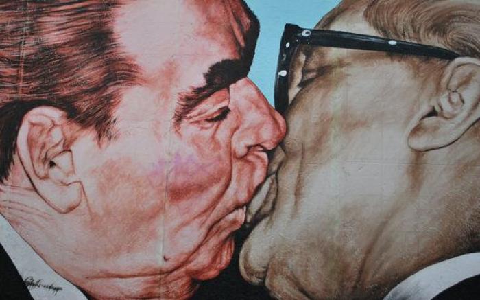 El mensaje viral de una madre contra los padres que se quejan por las compras de la vuelta al cole