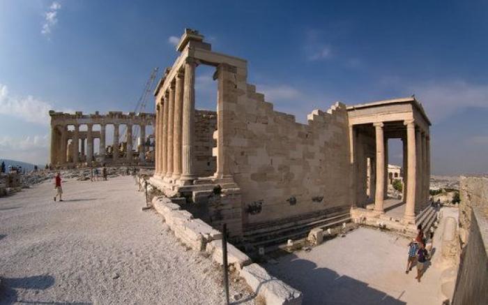 El mensaje viral de una madre contra los padres que se quejan por las compras de la vuelta al cole