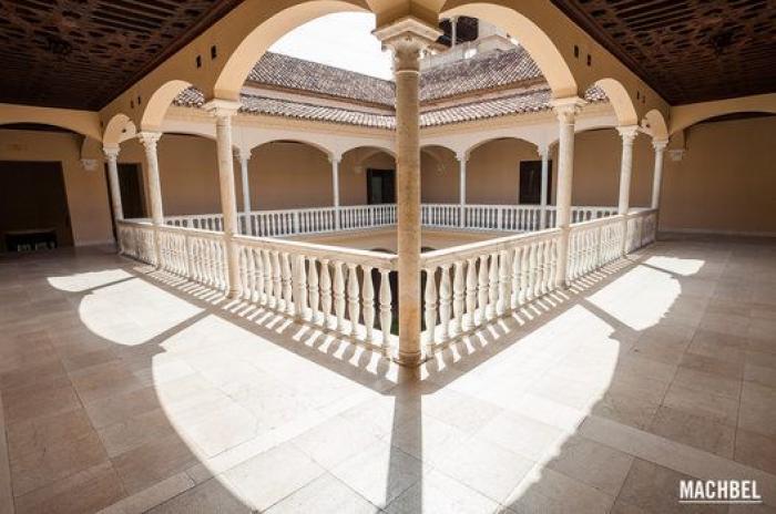 El mensaje viral de una madre contra los padres que se quejan por las compras de la vuelta al cole