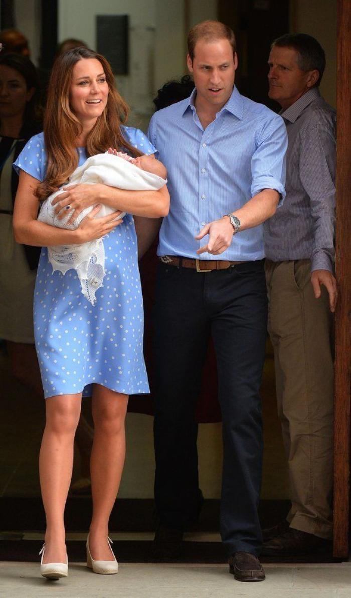 Los duques de Cambridge denuncian el acoso y la vigilancia de los 'paparazzi' a sus hijos