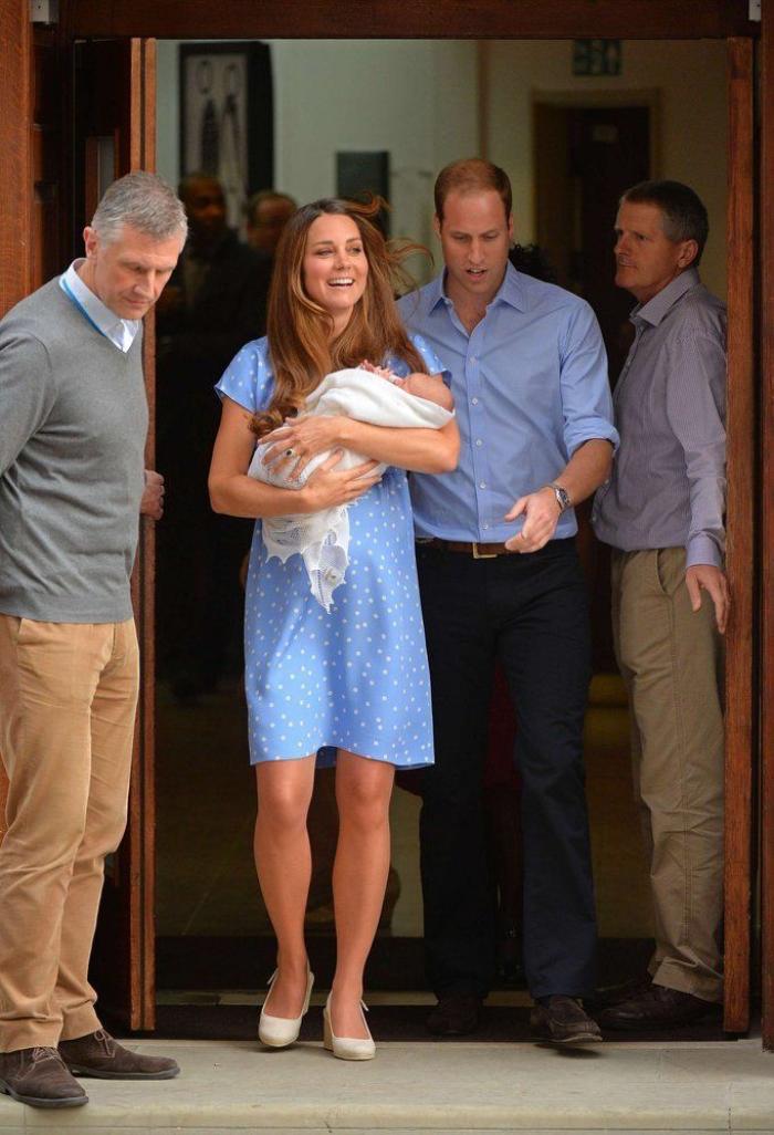 Los duques de Cambridge denuncian el acoso y la vigilancia de los 'paparazzi' a sus hijos