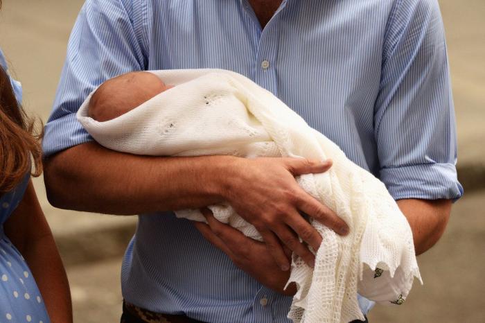 Los duques de Cambridge denuncian el acoso y la vigilancia de los 'paparazzi' a sus hijos