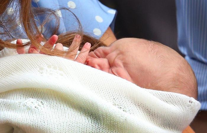 Los duques de Cambridge denuncian el acoso y la vigilancia de los 'paparazzi' a sus hijos