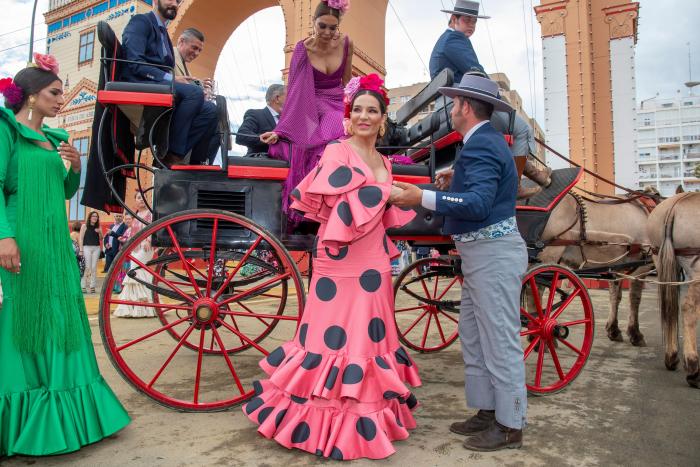 De políticos a 'influencers': todo el famoseo que ha pisado la Feria de Abril