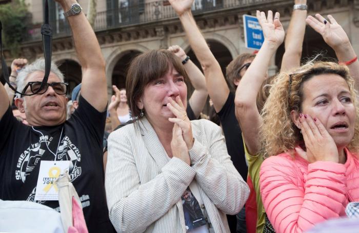 El irónico comentario de la Policía sobre el independentista que rompió su DNI