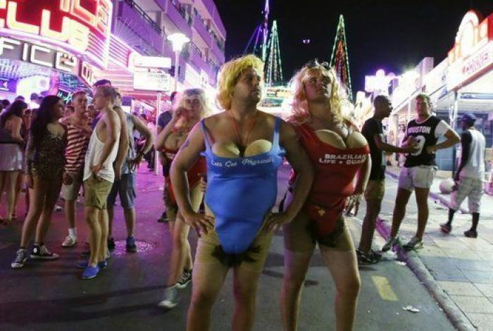 El mapa del turismo de borrachera en España: "Es una vergüenza"