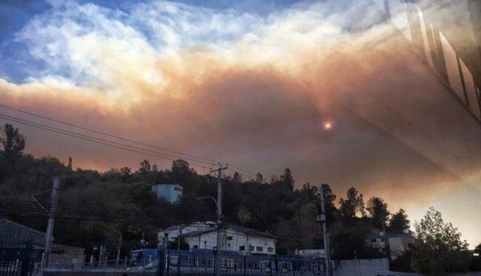 Las impresionantes imágenes del incendio de Valparaíso, en Chile (FOTOS)