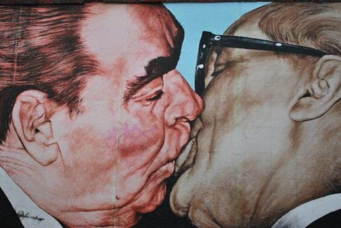 Diego As, autor del mejor grafiti del mundo, impresiona con este mural sobre la Guardia Civil