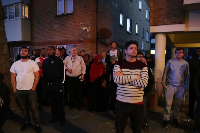 Detenido un hombre que se inventó haber perdido a su familia en el incendio de Londres