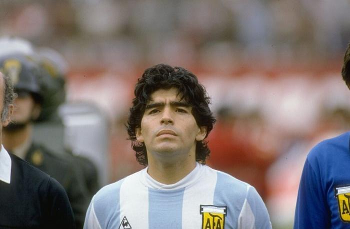 La vida de excesos y escándalos de Maradona
