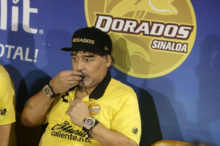 La vida de excesos y escándalos de Maradona