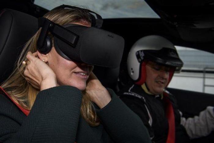 A todo gas con un Mercedes AMG por las calles de Madrid sin salir del circuito