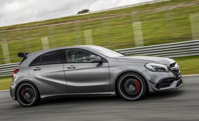 A todo gas con un Mercedes AMG por las calles de Madrid sin salir del circuito