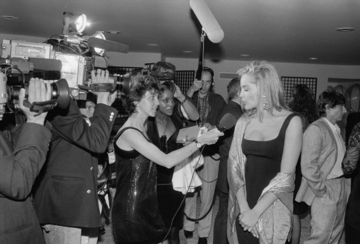 Sharon Stone desvela que le aumentaron el pecho sin su consentimiento