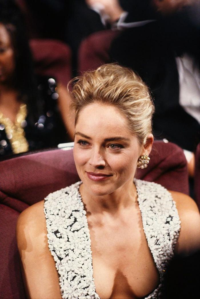Sharon Stone desvela que le aumentaron el pecho sin su consentimiento