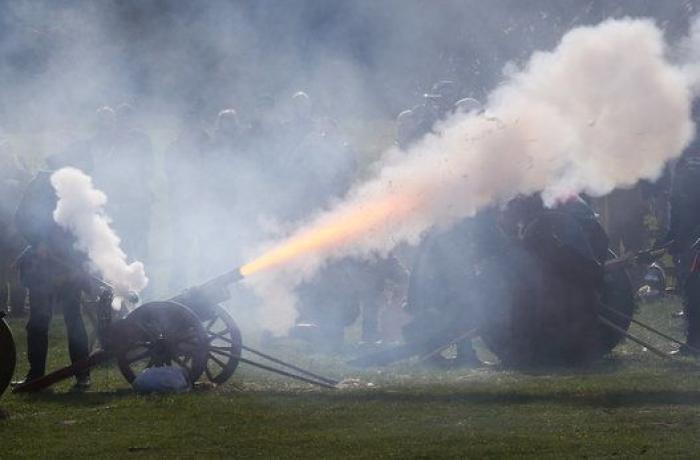 La catedral de Leicester recibe los restos del rey inglés Ricardo III