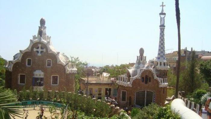 Barcelona, en el 'top' 25 de destinos mundiales para viajar en 2015 (FOTOS)