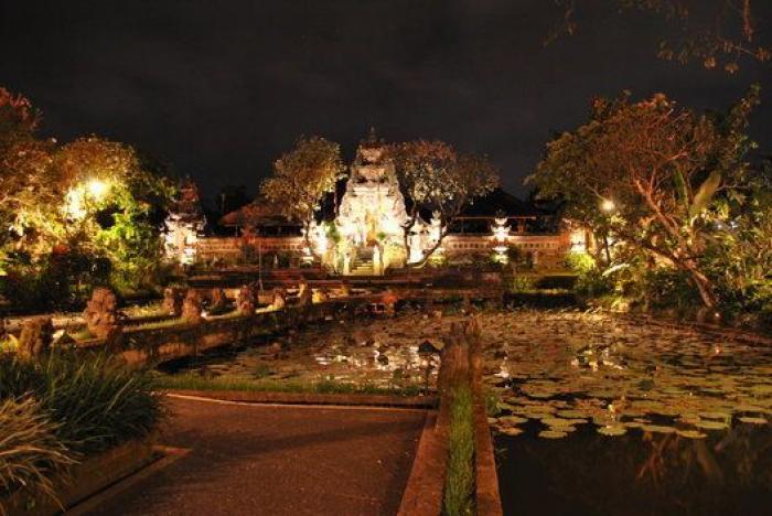 Barcelona, en el 'top' 25 de destinos mundiales para viajar en 2015 (FOTOS)