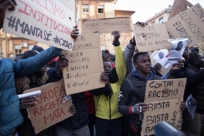 El Ayuntamiento dice que la Policía no actuó contra Mbaye en los momentos previos a su muerte