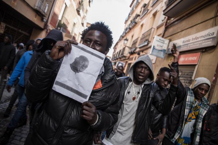 El Ayuntamiento dice que la Policía no actuó contra Mbaye en los momentos previos a su muerte