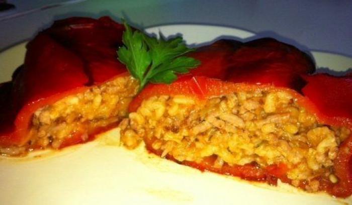 ¿Qué diferencia hay entre los pimientos verdes, los amarillos, los naranjas y los rojos?