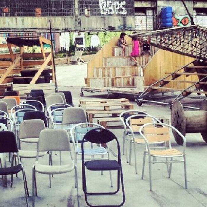 Campo de Cebada, manual de montaje de una plaza hecha a mano por y para los vecinos