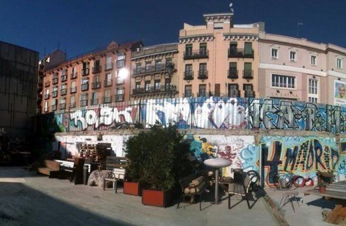 Campo de Cebada, manual de montaje de una plaza hecha a mano por y para los vecinos