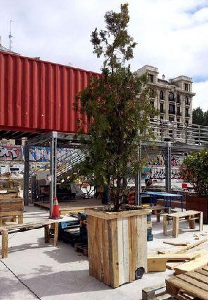 Campo de Cebada, manual de montaje de una plaza hecha a mano por y para los vecinos